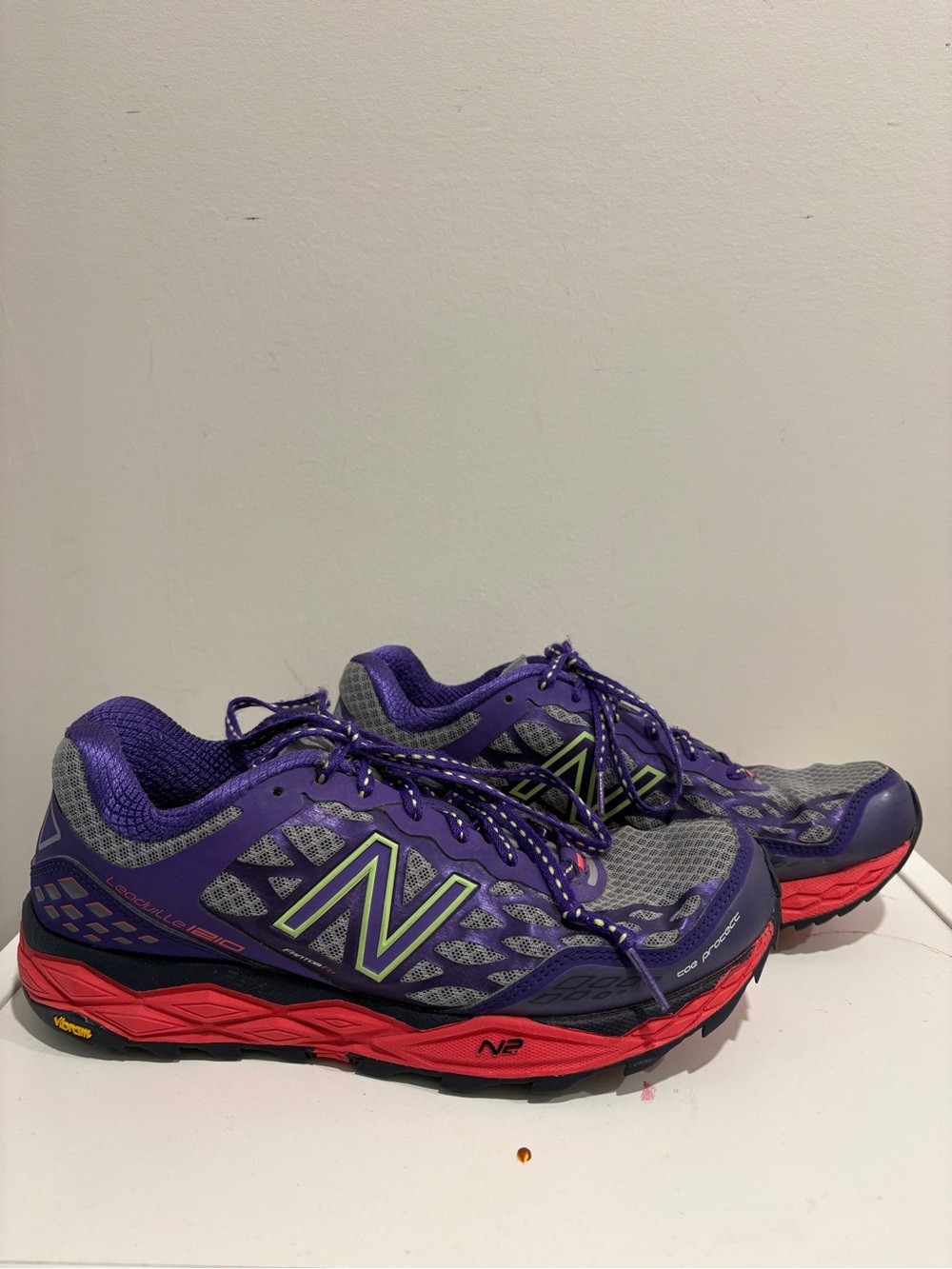 New Balance Purple and Gray Women's 7.5 Trail Running Shoes Vibram